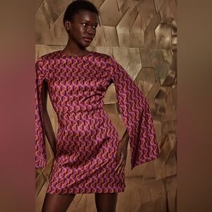 Misa Los Angeles Lorelei Dress- in Geo Sixty print